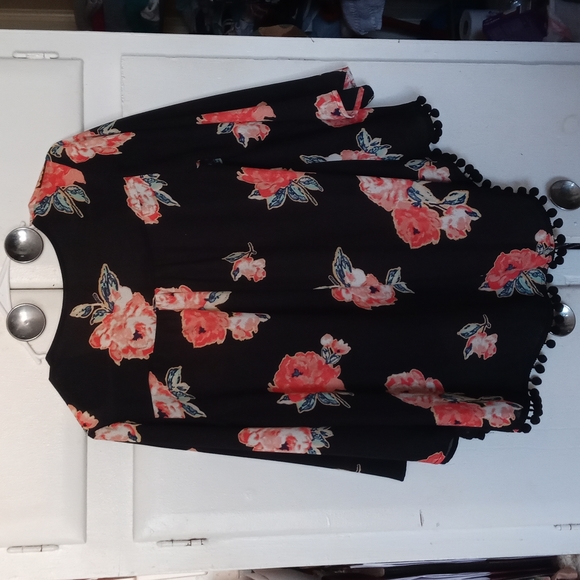 Casual lightweight cover up - Picture 5 of 8